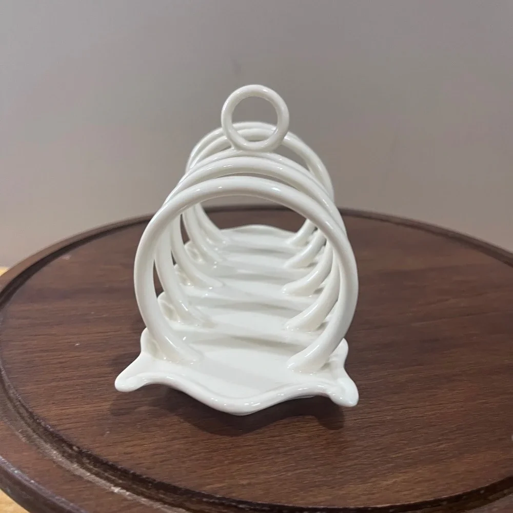 I. Godinger & Co. White Ceramic Toast Rack 5 Slot Letter Sorter Vtg Farmhouse‎